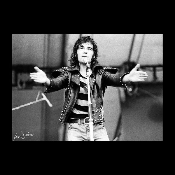 Browse Official The Sensational Alex Harvey Band Photographs On T-Shirts And Other Apparel