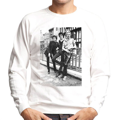 Siouxsie And The Banshees In London 1977 Men's Sweatshirt