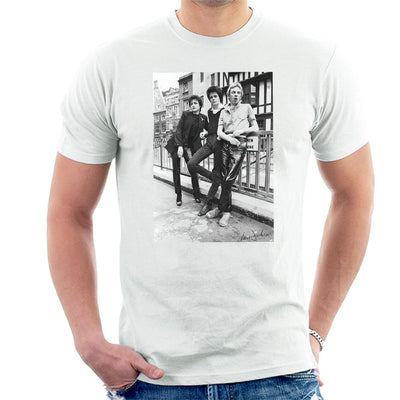 Siouxsie And The Banshees In London 1977 Men's T-Shirt