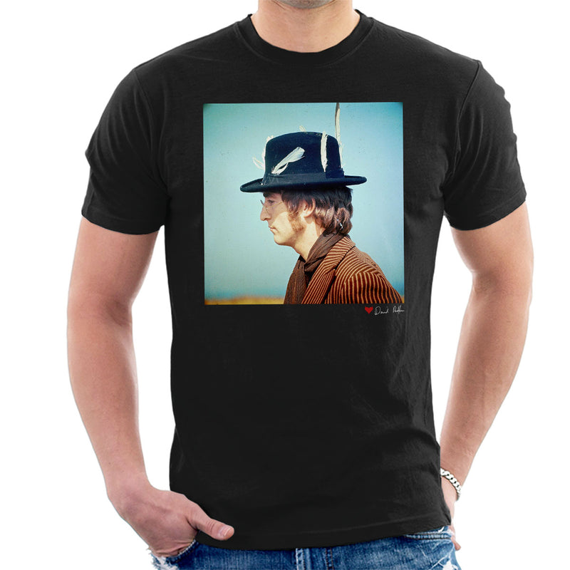 John Lennon With Feather Hat Men's T-Shirt