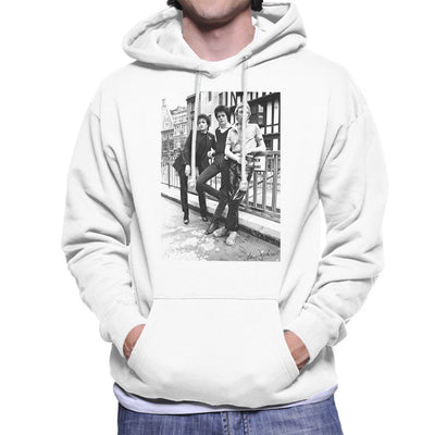 Siouxsie And The Banshees In London 1977 Men's Hooded Sweatshirt