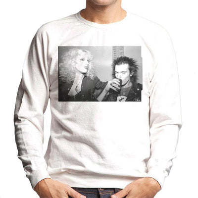 Sid Vicious And Nancy Spungen Drinking In London 1978 Men's Sweatshirt