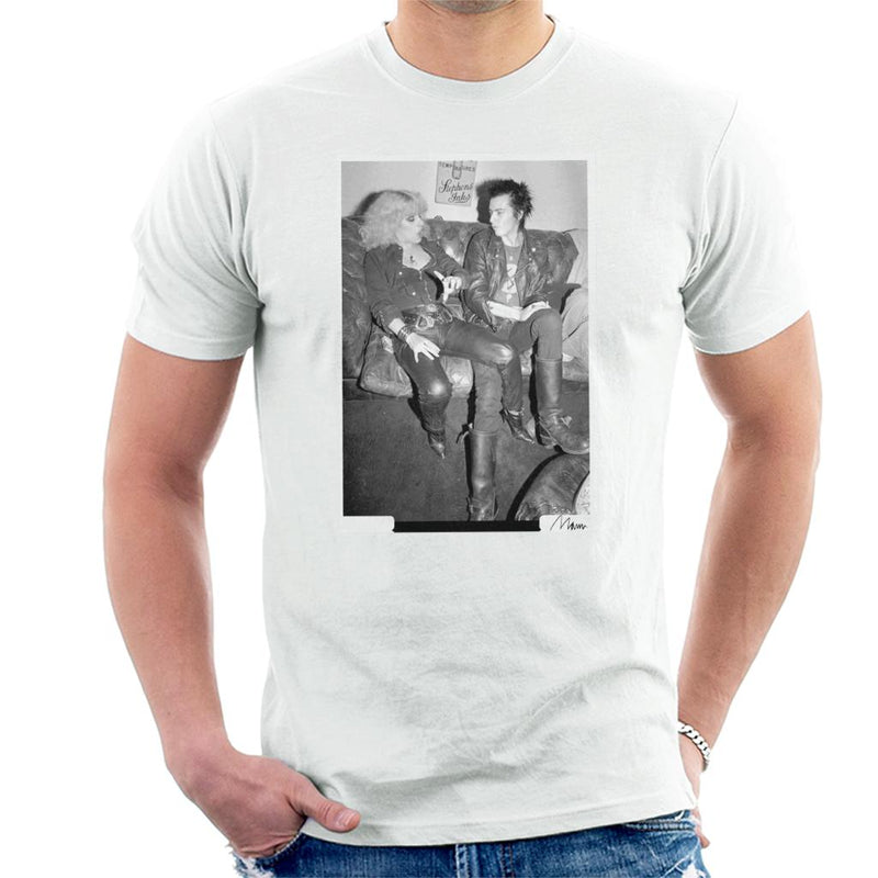 Sid Vicious And Nancy Spungen Hanging Out London 1978 Men's T-Shirt